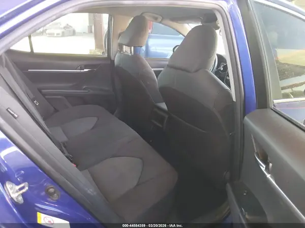4T1B11HK7JU512670 2018 TOYOTA CAMRY - Image 8