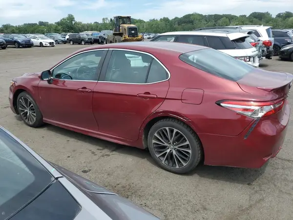 4T1B11HK7JU514158 2018 TOYOTA CAMRY - Image 2