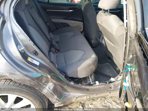 4T1B11HK7JU514984 2018 TOYOTA CAMRY - Image 8