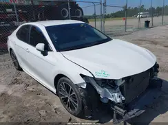 4T1B11HK7JU515360 2018 TOYOTA CAMRY