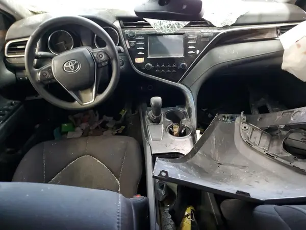 4T1B11HK7JU516976 2018 TOYOTA CAMRY - Image 8