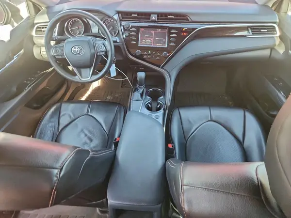 4T1B11HK7JU517321 2018 TOYOTA CAMRY - Image 8