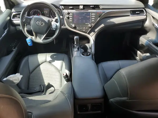 4T1B11HK7JU517433 2018 TOYOTA CAMRY - Image 8