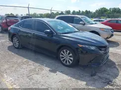 4T1B11HK7JU517514 2018 TOYOTA CAMRY