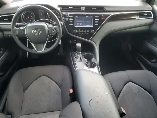 4T1B11HK7JU518727 2018 TOYOTA CAMRY - Image 8