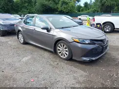 4T1B11HK7JU519621 2018 TOYOTA CAMRY