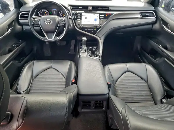4T1B11HK7JU521899 2018 TOYOTA CAMRY - Image 8