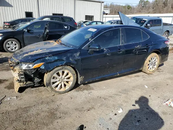 4T1B11HK7JU523216 2018 TOYOTA CAMRY - Image 1