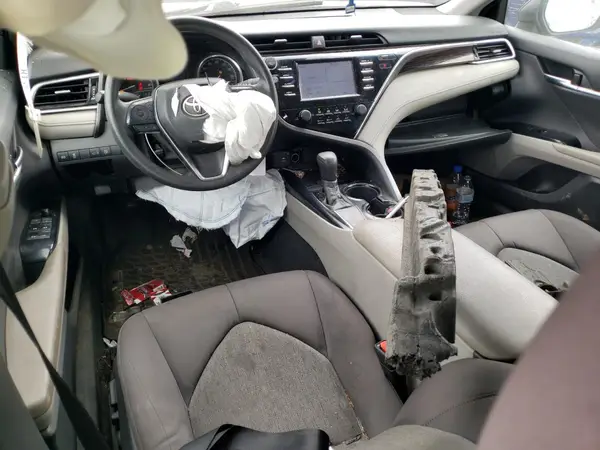 4T1B11HK7JU526682 2018 TOYOTA CAMRY - Image 8