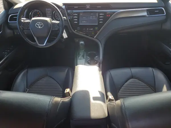 4T1B11HK7JU526858 2018 TOYOTA CAMRY - Image 8