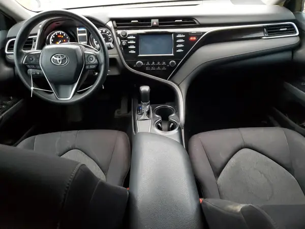 4T1B11HK7JU529145 2018 TOYOTA CAMRY - Image 8