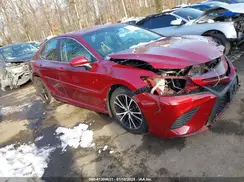 4T1B11HK7JU530425 2018 TOYOTA CAMRY