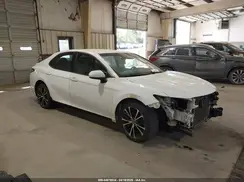 4T1B11HK7JU533244 2018 TOYOTA CAMRY