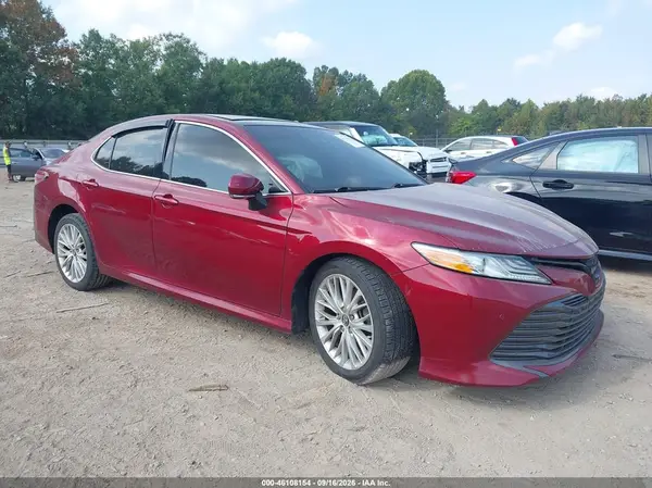 4T1B11HK7JU535043 2018 TOYOTA CAMRY - Image 1