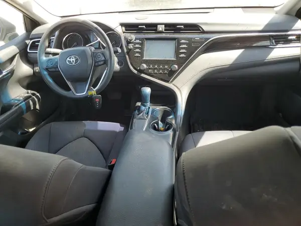 4T1B11HK7JU535592 2018 TOYOTA CAMRY - Image 8
