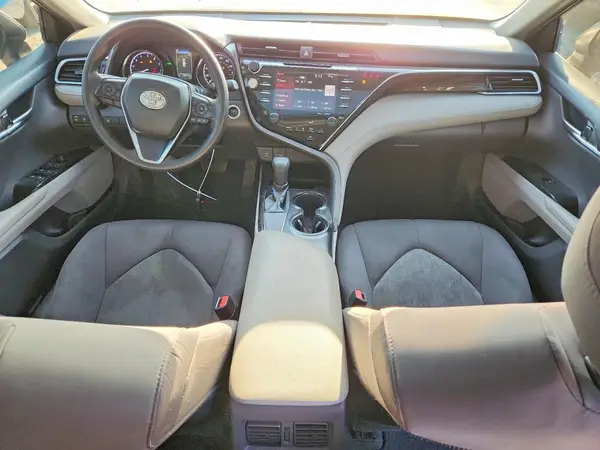 4T1B11HK7JU536807 2018 TOYOTA CAMRY - Image 8