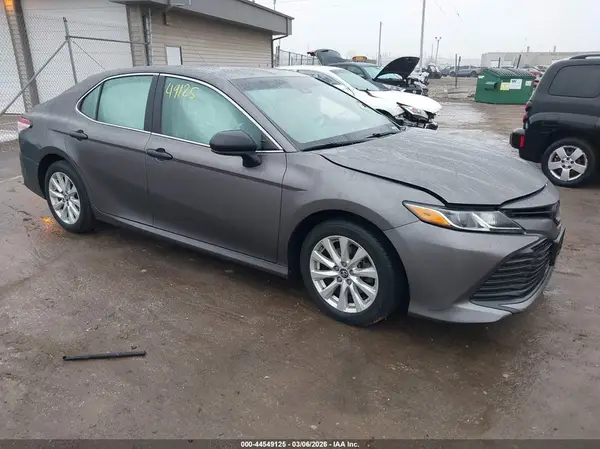 4T1B11HK7JU537441 2018 TOYOTA CAMRY - Image 1