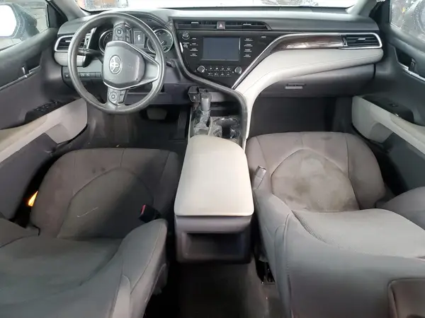 4T1B11HK7JU537875 2018 TOYOTA CAMRY - Image 8