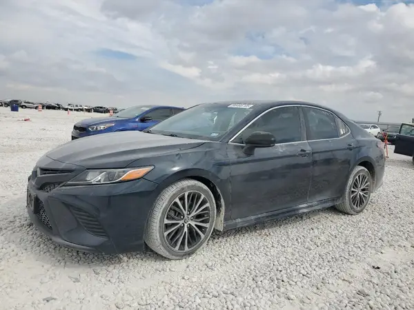 4T1B11HK7JU538296 2018 TOYOTA CAMRY - Image 1
