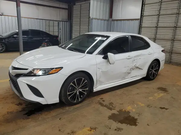 4T1B11HK7JU539965 2018 TOYOTA CAMRY - Image 1
