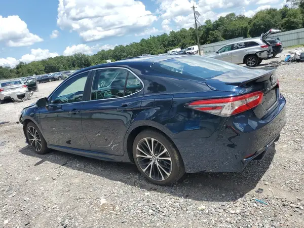 4T1B11HK7JU543403 2018 TOYOTA CAMRY - Image 2
