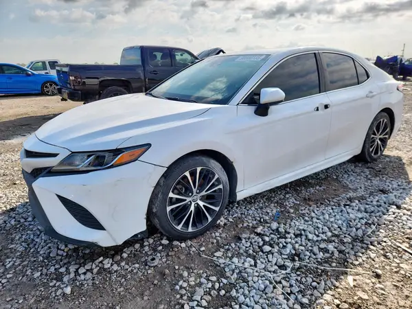 4T1B11HK7JU543658 2018 TOYOTA CAMRY - Image 1