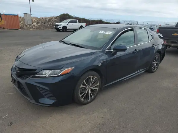 4T1B11HK7JU544308 2018 TOYOTA CAMRY - Image 1
