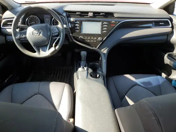 4T1B11HK7JU549945 2018 TOYOTA CAMRY - Image 8