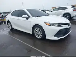 4T1B11HK7JU552067 2018 TOYOTA CAMRY