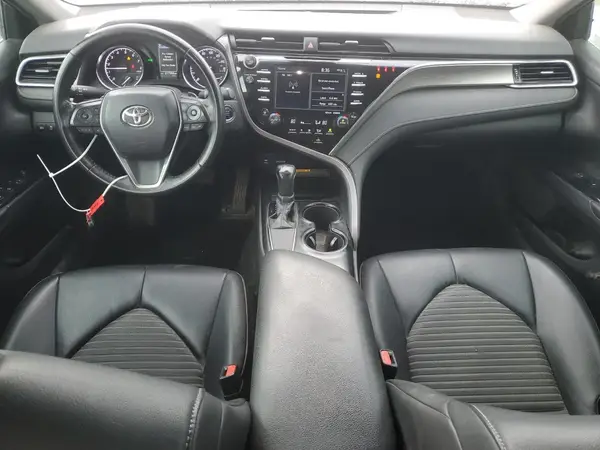 4T1B11HK7JU555518 2018 TOYOTA CAMRY - Image 8