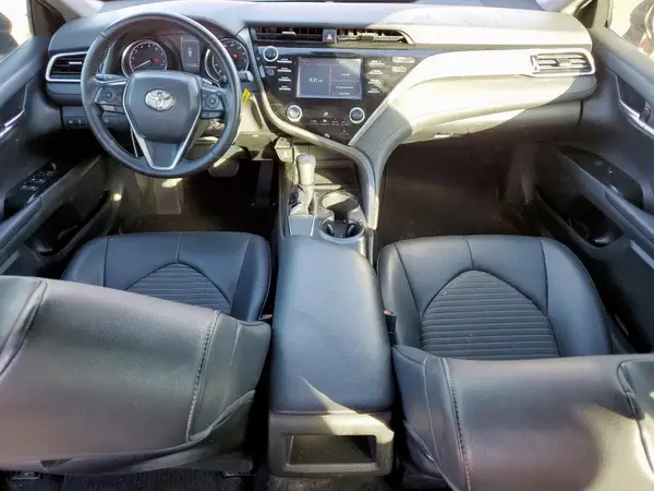 4T1B11HK7JU556863 2018 TOYOTA CAMRY - Image 8
