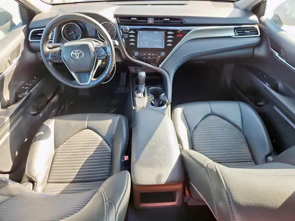 4T1B11HK7JU558760 2018 TOYOTA CAMRY - Image 8