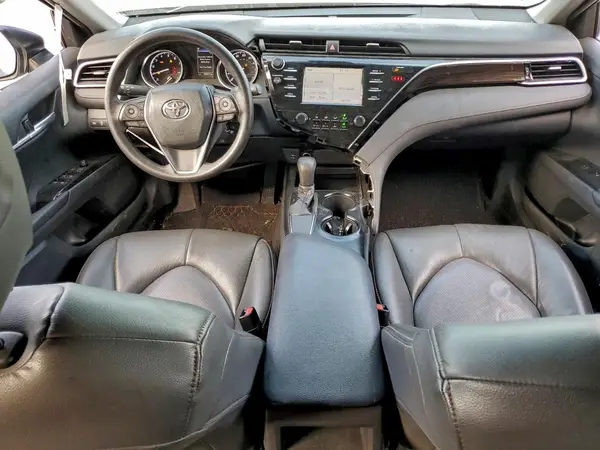 4T1B11HK7JU561013 2018 TOYOTA CAMRY - Image 8