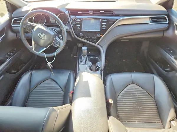 4T1B11HK7JU561884 2018 TOYOTA CAMRY - Image 8