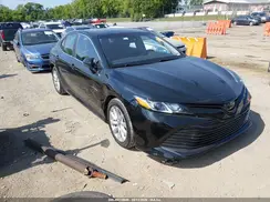 4T1B11HK7JU563893 2018 TOYOTA CAMRY
