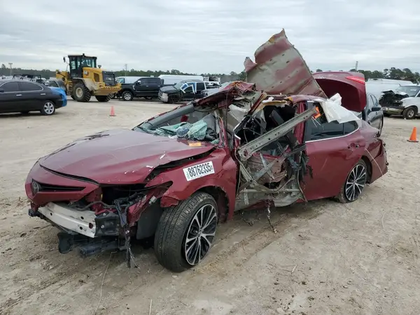 4T1B11HK7JU567622 2018 TOYOTA CAMRY - Image 1