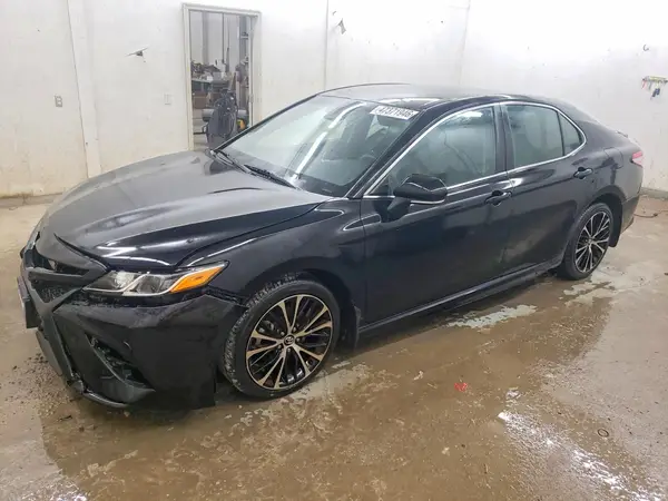 4T1B11HK7JU571265 2018 TOYOTA CAMRY - Image 1