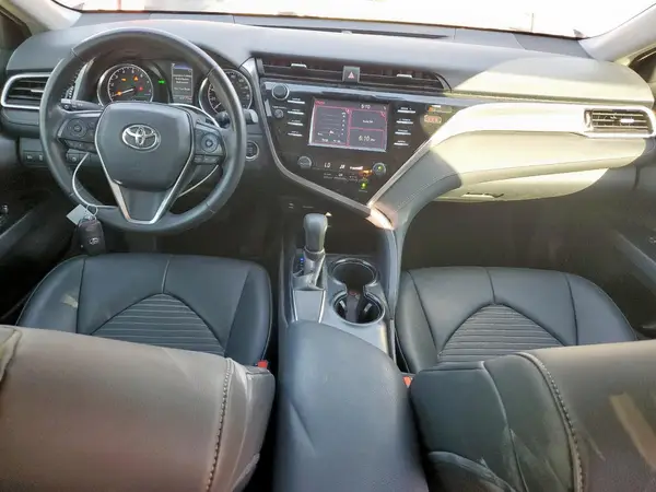 4T1B11HK7JU571315 2018 TOYOTA CAMRY - Image 8