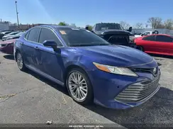4T1B11HK7JU572111 2018 TOYOTA CAMRY