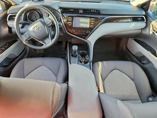 4T1B11HK7JU574876 2018 TOYOTA CAMRY - Image 8
