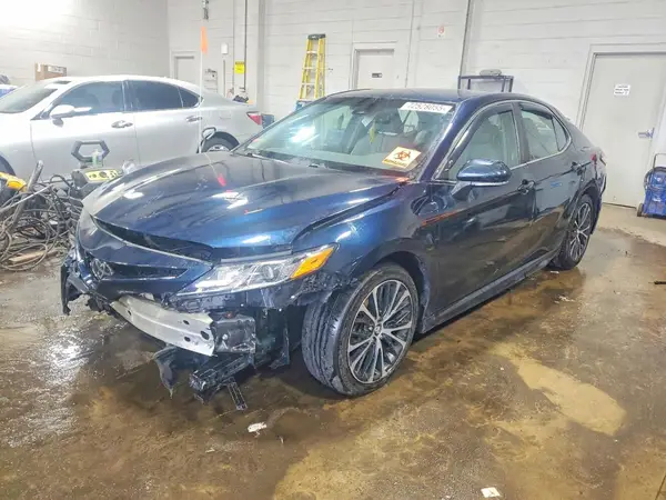 4T1B11HK7JU579477 2018 TOYOTA CAMRY - Image 1