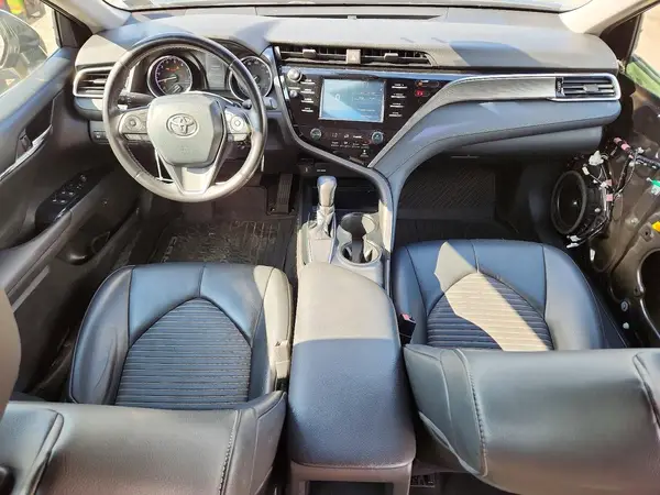 4T1B11HK7JU581066 2018 TOYOTA CAMRY - Image 8