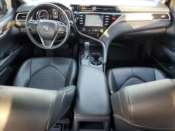 4T1B11HK7JU581309 2018 TOYOTA CAMRY - Image 8