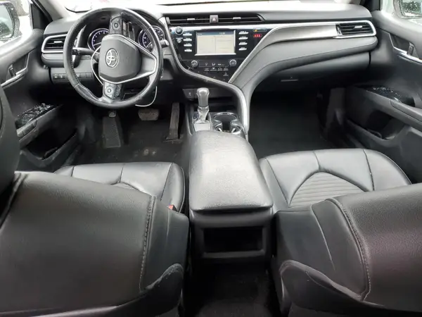 4T1B11HK7JU581469 2018 TOYOTA CAMRY - Image 8