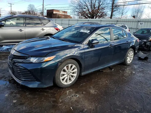 4T1B11HK7JU582895 2018 TOYOTA CAMRY - Image 1