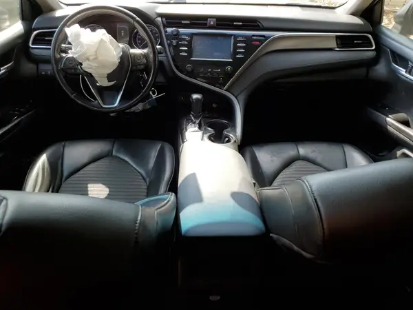 4T1B11HK7JU584310 2018 TOYOTA CAMRY - Image 8