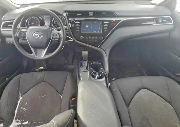 4T1B11HK7JU587420 2018 TOYOTA CAMRY - Image 8