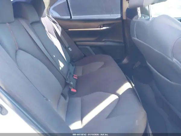 4T1B11HK7JU593220 2018 TOYOTA CAMRY - Image 8