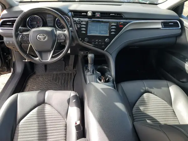 4T1B11HK7JU598255 2018 TOYOTA CAMRY - Image 8