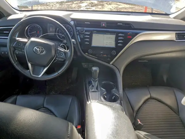 4T1B11HK7JU598515 2018 TOYOTA CAMRY - Image 8